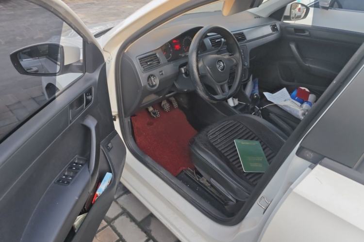 Used Volkswagen Santana 2019 1.5L Manual Fashion Edition China VI Standard Driver Seat