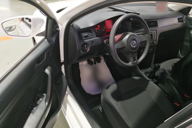 Used Volkswagen Santana 2019 1.5L Manual Fashion Edition China VI Standard Driver Seat