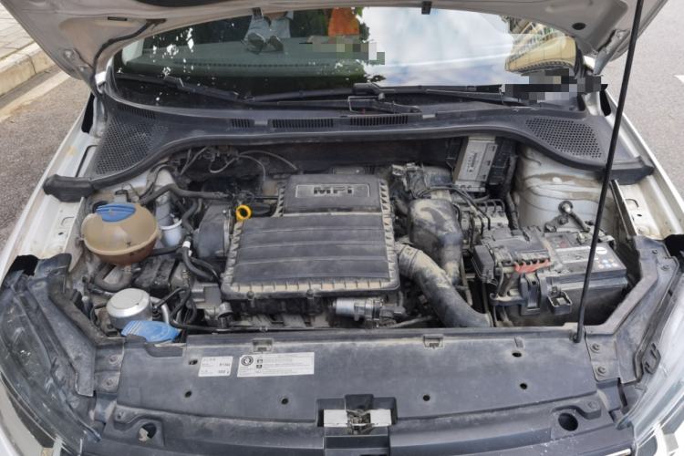 Used Volkswagen Santana 2019 1.5L Manual Fashion Edition China VI Standard Engine Bay
