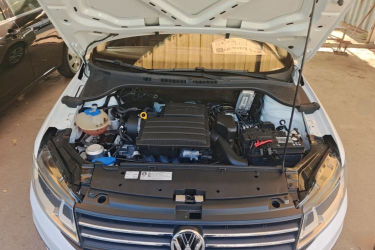 Used Volkswagen Santana 2019 1.5L Automatic Fashion Edition China VI Engine Bay