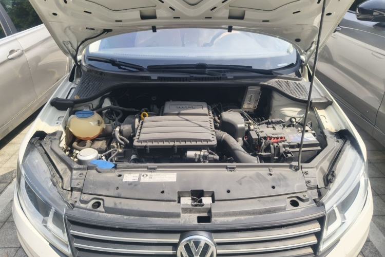 Used Volkswagen Santana 2019 1.5L Automatic Fashion Edition China VI Engine Bay
