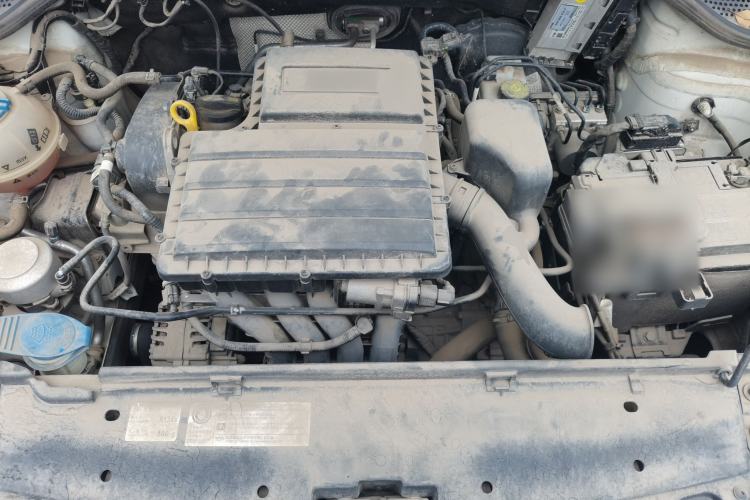 Used Volkswagen Santana 2019 1.5L Automatic Fashion Edition China VI Engine Bay