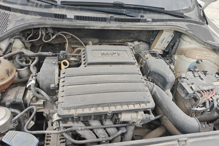 Used Volkswagen Santana 2019 1.5L Manual Fashion Edition China VI Standard Engine Bay