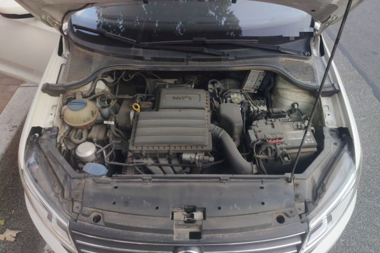 Used Volkswagen Santana 2019 1.5L Automatic Comfort Edition China VI Standard Engine Bay