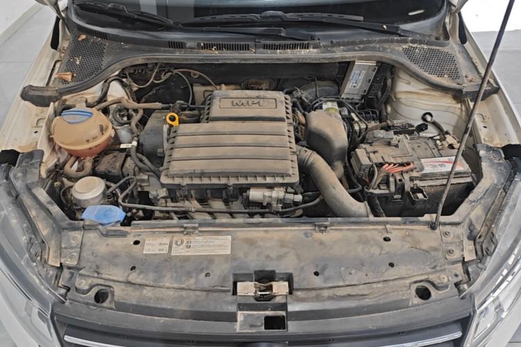 Used Volkswagen Santana 2019 1.5L Automatic Fashion Edition China VI Engine Bay