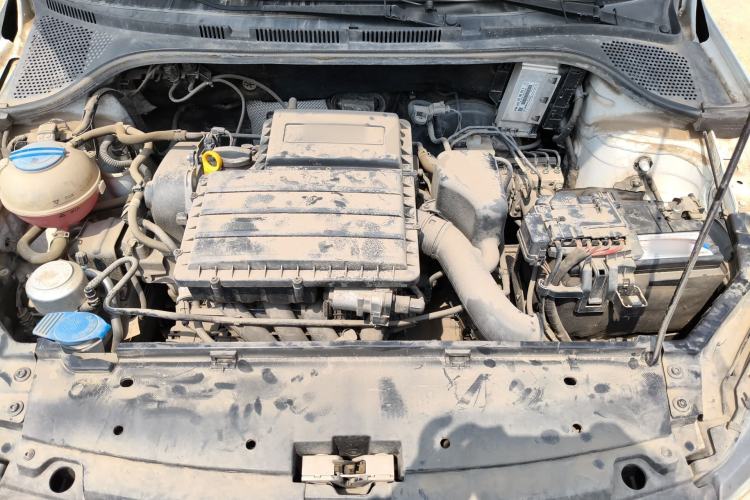 Used Volkswagen Santana 2019 1.5L Manual Fashion Edition China VI Standard Engine Bay