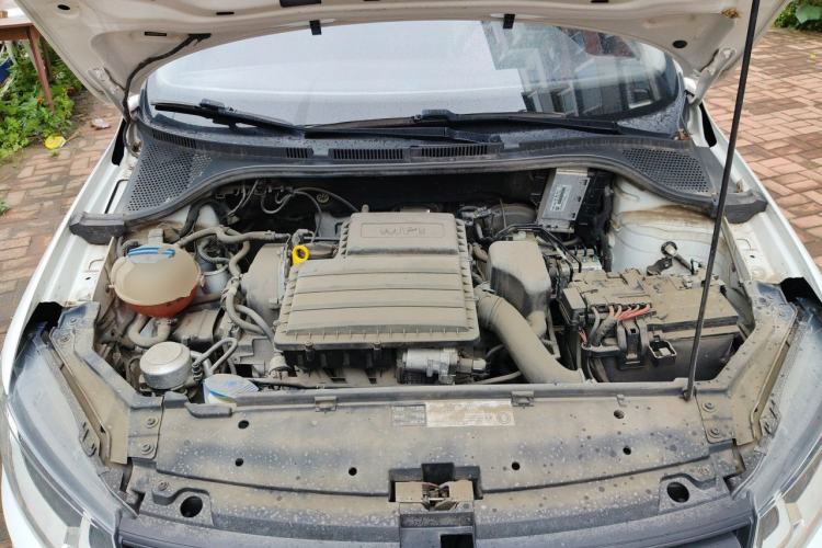 Used Volkswagen Santana 2019 1.5L Manual Fashion Edition China VI Standard Engine Bay