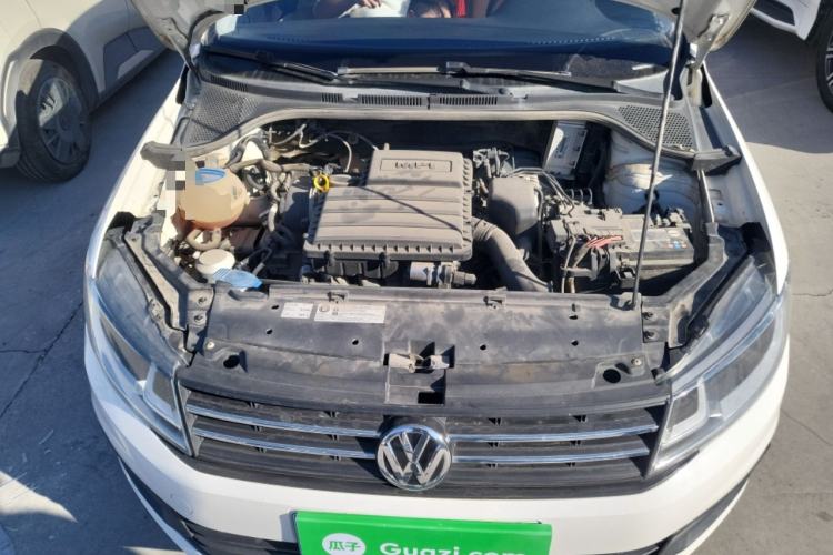 Used Volkswagen Santana 2019 1.5L Manual Fashion Edition China VI Standard Engine Bay