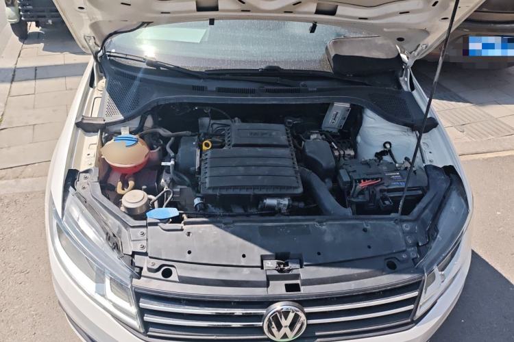 Used Volkswagen Santana 2019 1.5L Manual Fashion Edition China VI Standard Engine Bay