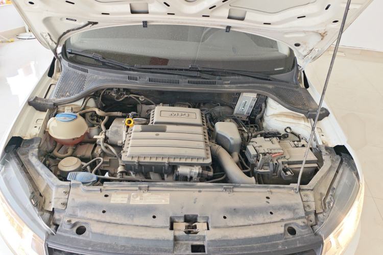 Used Volkswagen Santana 2019 1.5L Automatic Fashion Edition China VI Engine Bay