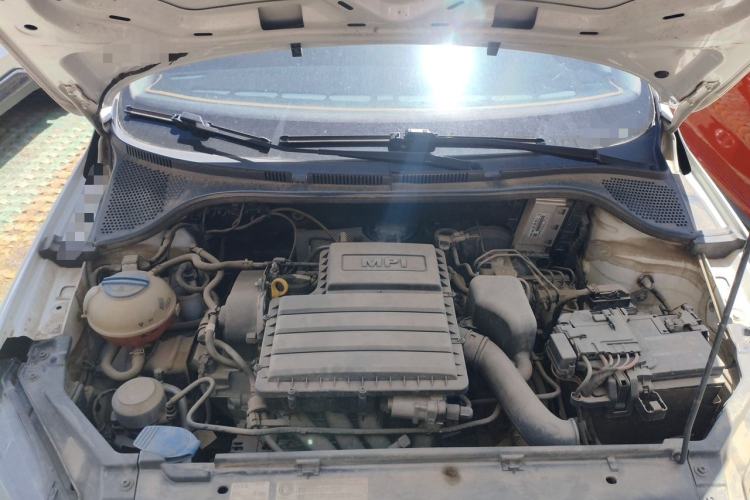 Used Volkswagen Santana 2019 1.5L Automatic Fashion Edition China VI Engine Bay