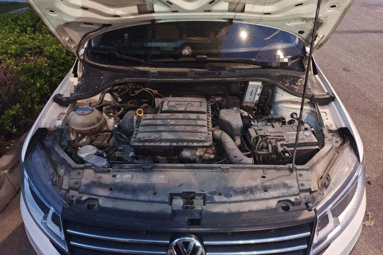 Used Volkswagen Santana 2019 1.5L Automatic Fashion Edition China VI Engine Bay