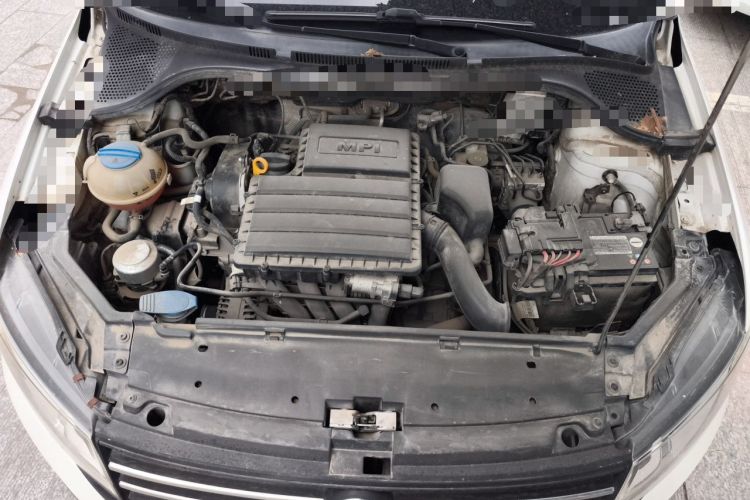 Used Volkswagen Santana 2019 1.5L Manual Fashion Edition China VI Standard Engine Bay
