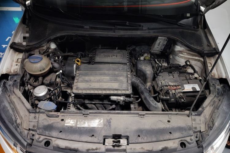 Used Volkswagen Santana 2019 1.5L Automatic Fashion Edition China VI Engine Bay