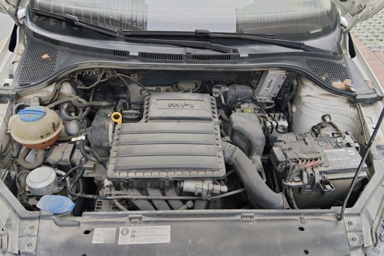 Used Volkswagen Santana 2019 1.5L Manual Fashion Edition China VI Standard Engine Bay