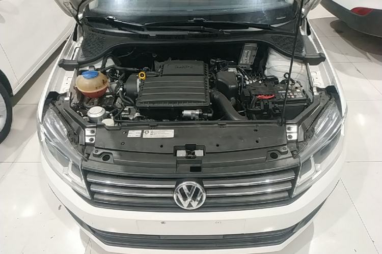 Used Volkswagen Santana 2019 1.5L Automatic Fashion Edition China VI Engine Bay