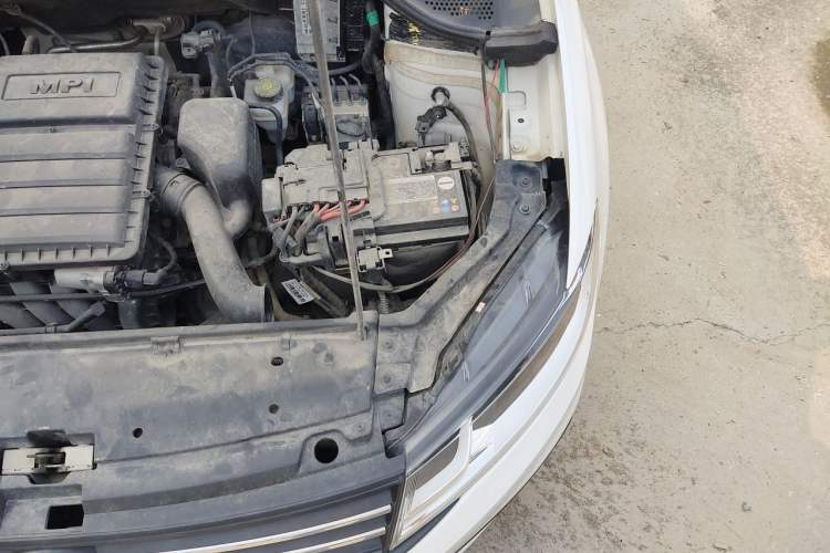 Used Volkswagen Santana 2019 1.5L Manual Fashion Edition China VI Standard Engine Bay Left