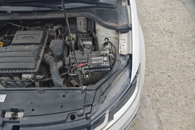 Used Volkswagen Santana 2019 1.5L Manual Fashion Edition China VI Standard Engine Bay Left
