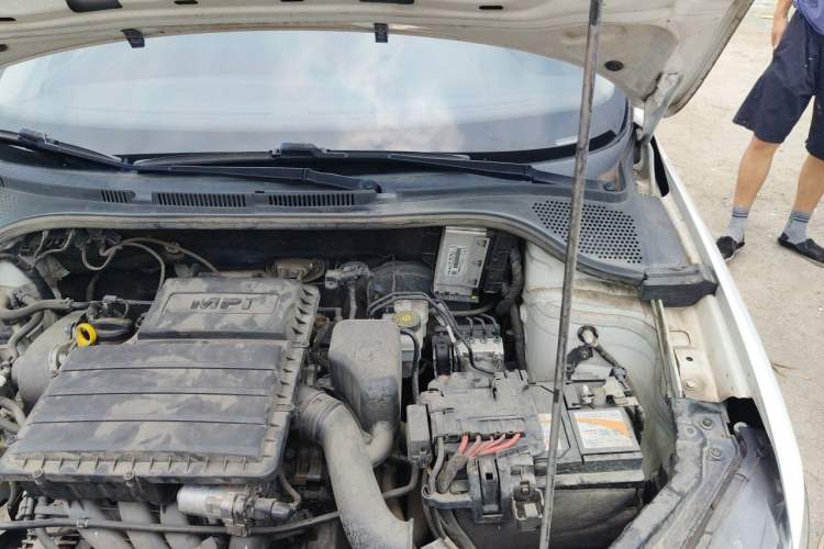 Used Volkswagen Santana 2019 1.5L Manual Comfort Edition China VI Standard Engine Bay Left