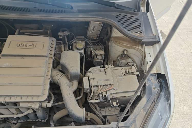Used Volkswagen Santana 2019 1.5L Manual Fashion Edition China VI Standard Engine Bay Left