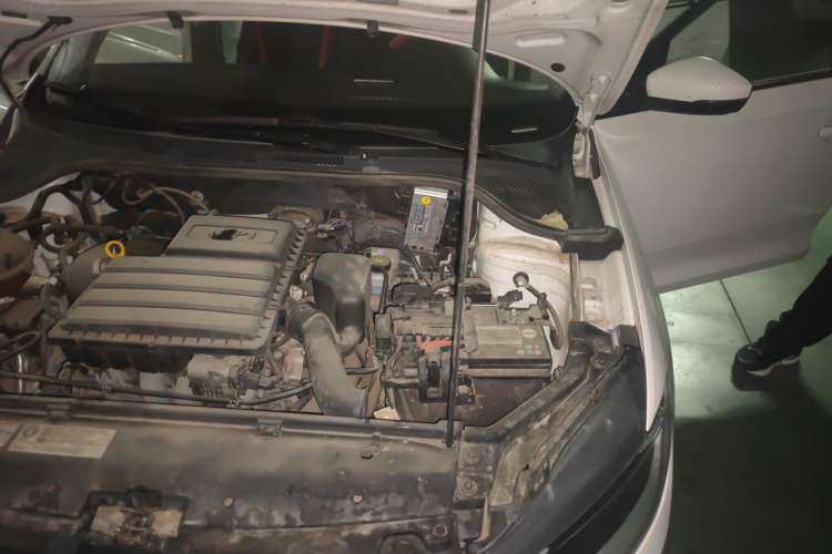 Used Volkswagen Santana 2019 1.5L Automatic Fashion Edition China VI Engine Bay Left