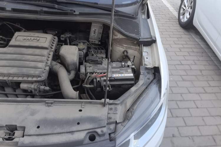 Used Volkswagen Santana 2019 1.5L Manual Fashion Edition China VI Standard Engine Bay Left
