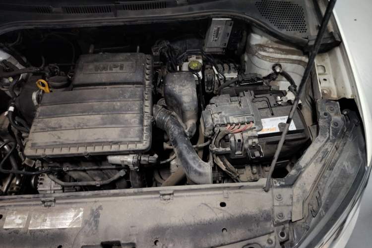 Used Volkswagen Santana 2019 1.5L Automatic Fashion Edition China VI Engine Bay Left