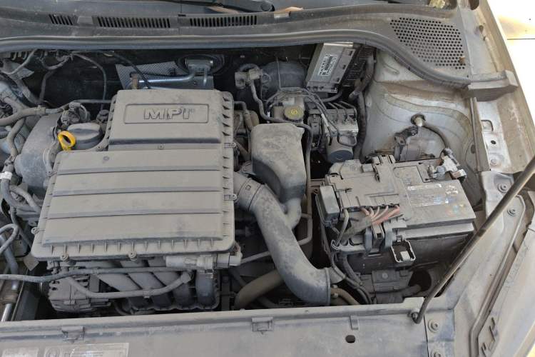 Used Volkswagen Santana 2019 1.5L Manual Fashion Edition China VI Standard Engine Bay Left