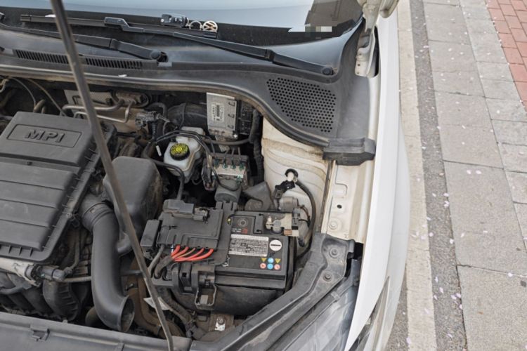 Used Volkswagen Santana 2019 1.5L Manual Fashion Edition China VI Standard Engine Bay Left