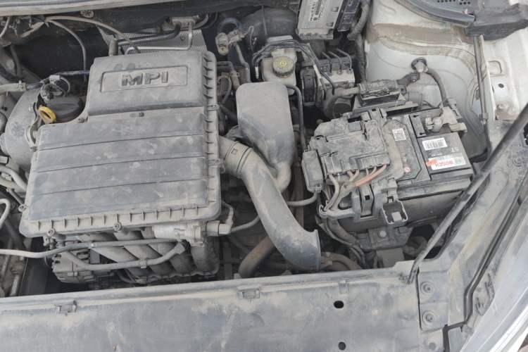 Used Volkswagen Santana 2019 1.5L Automatic Fashion Edition China VI Engine Bay Left