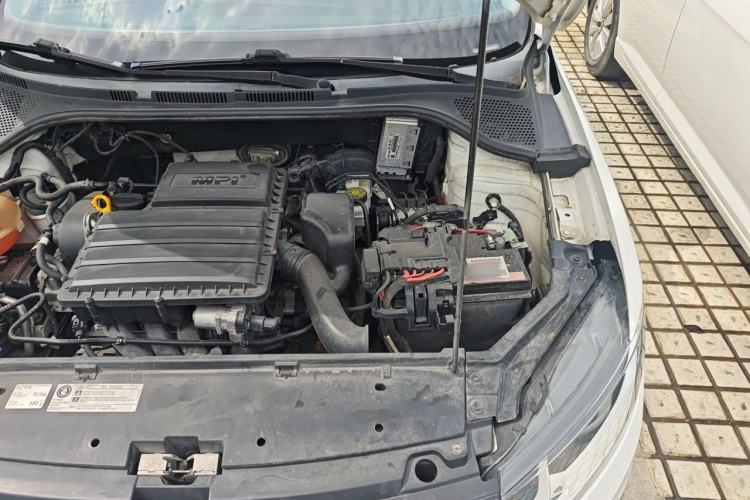 Used Volkswagen Santana 2019 1.5L Automatic Fashion Edition China VI Engine Bay Left