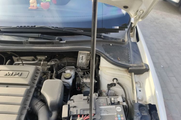 Used Volkswagen Santana 2019 1.5L Manual Fashion Edition China VI Standard Engine Bay Left