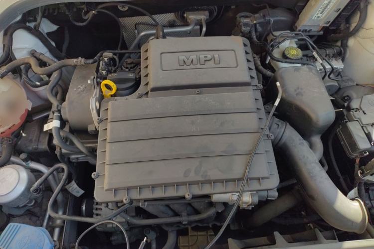 Used Volkswagen Santana 2019 1.5L Manual Fashion Edition China VI Standard Engine Bay