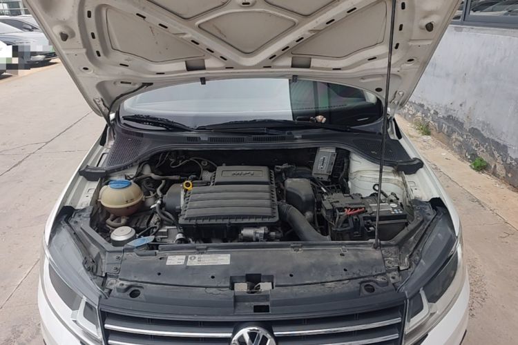 Used Volkswagen Santana 2019 1.5L Manual Fashion Edition China VI Standard Engine Bay