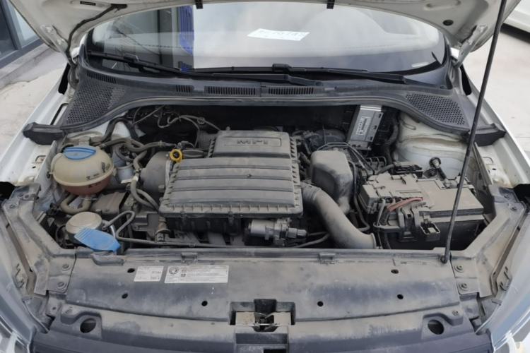 Used Volkswagen Santana 2019 1.5L Automatic Fashion Edition China VI Engine Bay