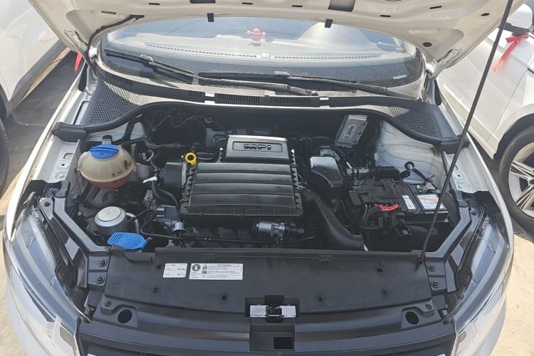 Used Volkswagen Santana 2019 1.5L Automatic Fashion Edition China VI Engine Bay