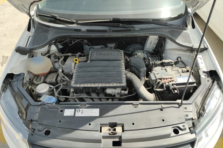 Used Volkswagen Santana 2019 1.5L Automatic Fashion Edition China VI Engine Bay