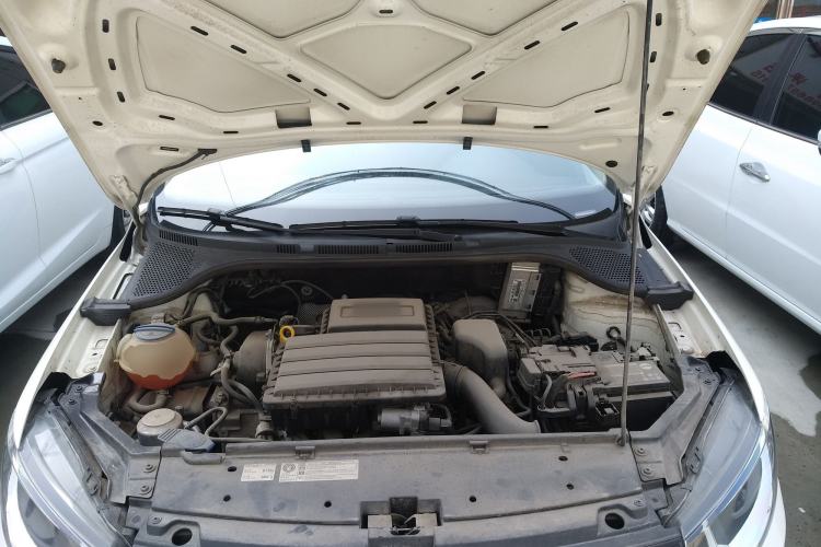 Used Volkswagen Santana 2019 1.5L Automatic Fashion Edition China VI Engine Bay