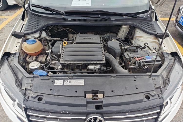 Used Volkswagen Santana 2019 1.5L Automatic Fashion Edition China VI Engine Bay
