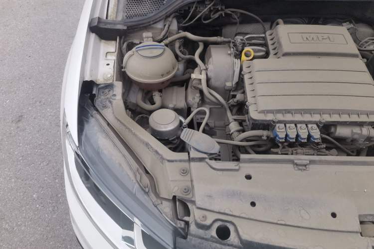 Used Volkswagen Santana 2019 1.5L Manual Fashion Edition China VI Standard Engine Bay Right