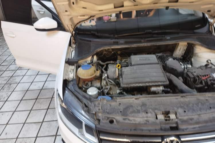 Used Volkswagen Santana 2019 1.5L Manual Fashion Edition China VI Standard Engine Bay Right