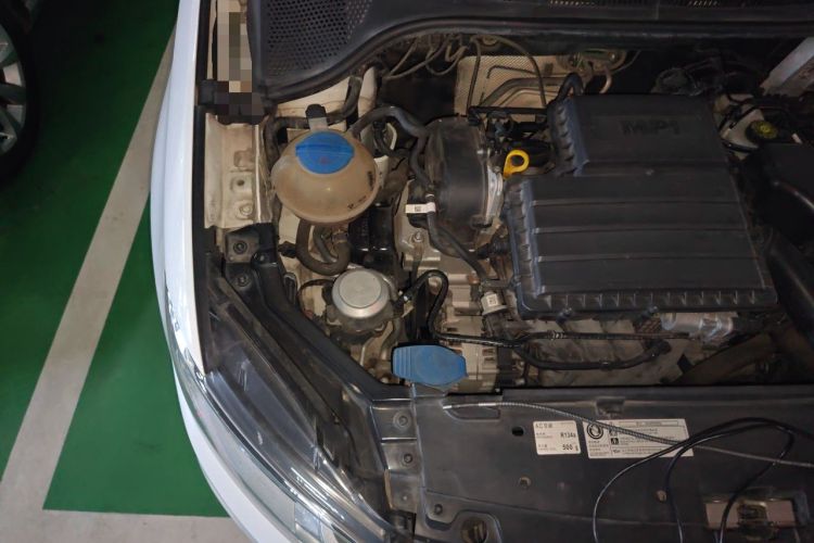 Used Volkswagen Santana 2019 1.5L Manual Fashion Edition China VI Standard Engine Bay Right