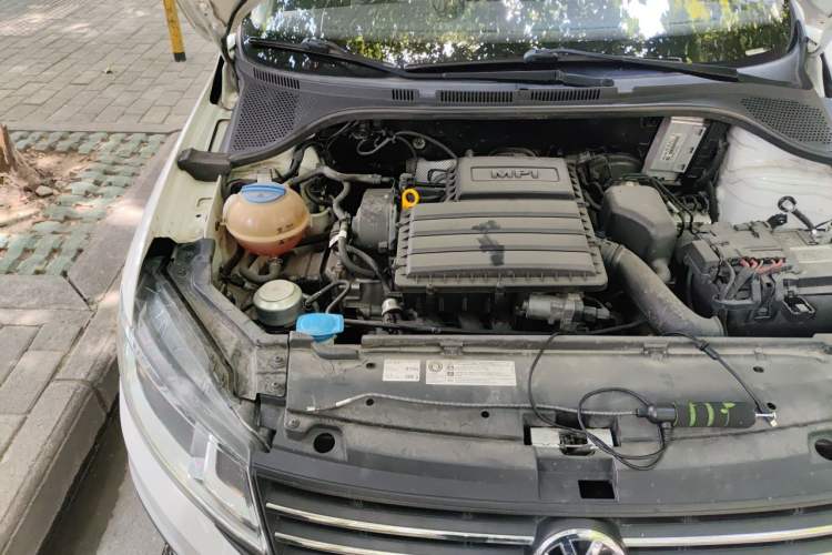 Used Volkswagen Santana 2019 1.5L Manual Fashion Edition China VI Standard Engine Bay Right