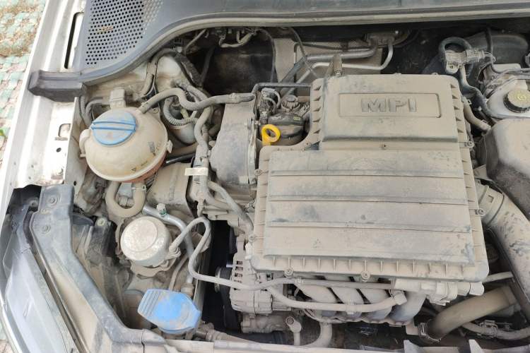 Used Volkswagen Santana 2019 1.5L Manual Fashion Edition China VI Standard Engine Bay Right