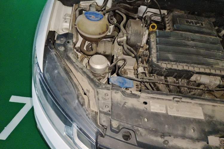 Used Volkswagen Santana 2019 1.5L Automatic Fashion Edition China VI Engine Bay Right