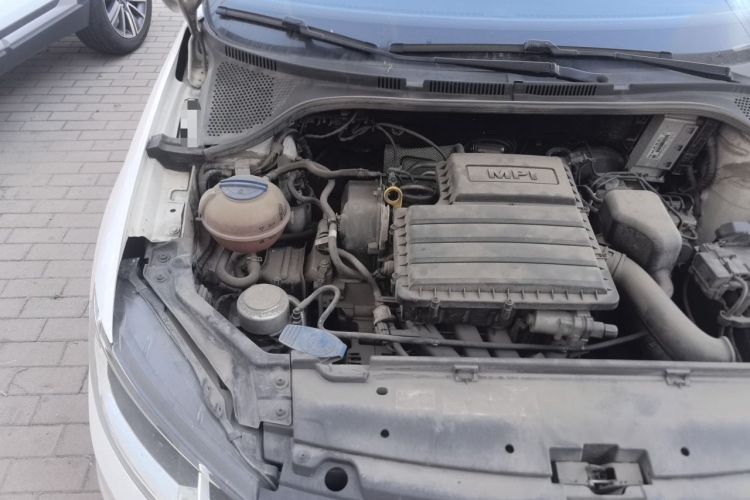 Used Volkswagen Santana 2019 1.5L Manual Fashion Edition China VI Standard Engine Bay Right