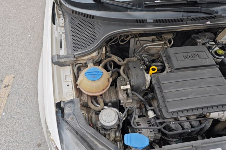 Used Volkswagen Santana 2019 1.5L Manual Fashion Edition China VI Standard Engine Bay Right
