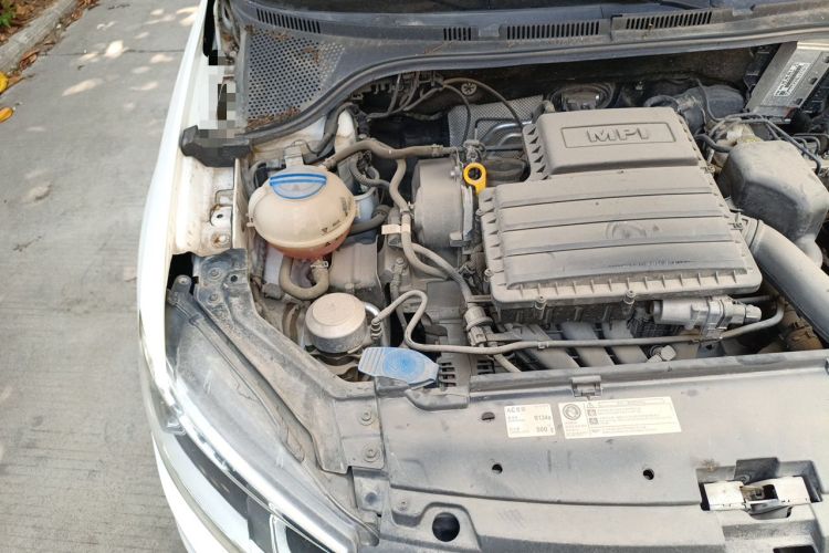 Used Volkswagen Santana 2019 1.5L Automatic Fashion Edition China VI Engine Bay Right