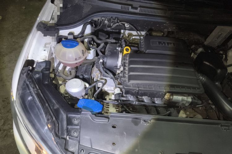 Used Volkswagen Santana 2019 1.5L Automatic Comfort Edition China VI Standard Engine Bay Right