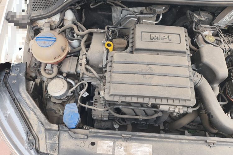 Used Volkswagen Santana 2019 1.5L Automatic Fashion Edition China VI Engine Bay Right